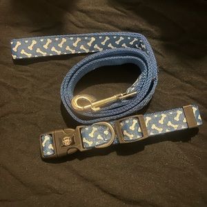 Blue dog collar and leash set